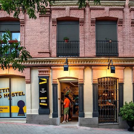 Petit Hostel La Latina (Adults Only) مدريد المظهر الخارجي الصورة