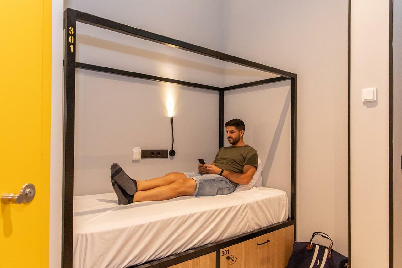 Petit Hostel La Latina (Adults Only) مدريد الغرفة الصورة
