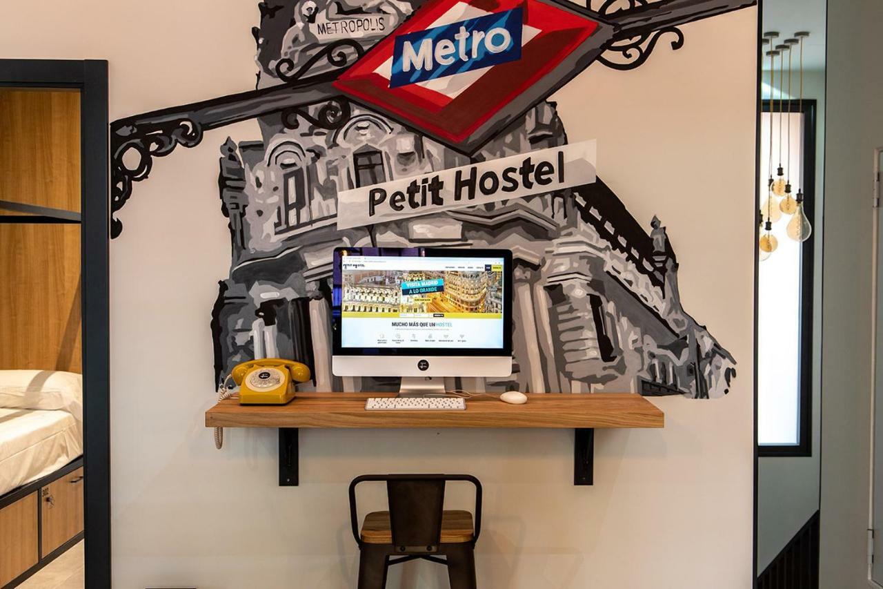 Petit Hostel La Latina (Adults Only) مدريد المظهر الخارجي الصورة