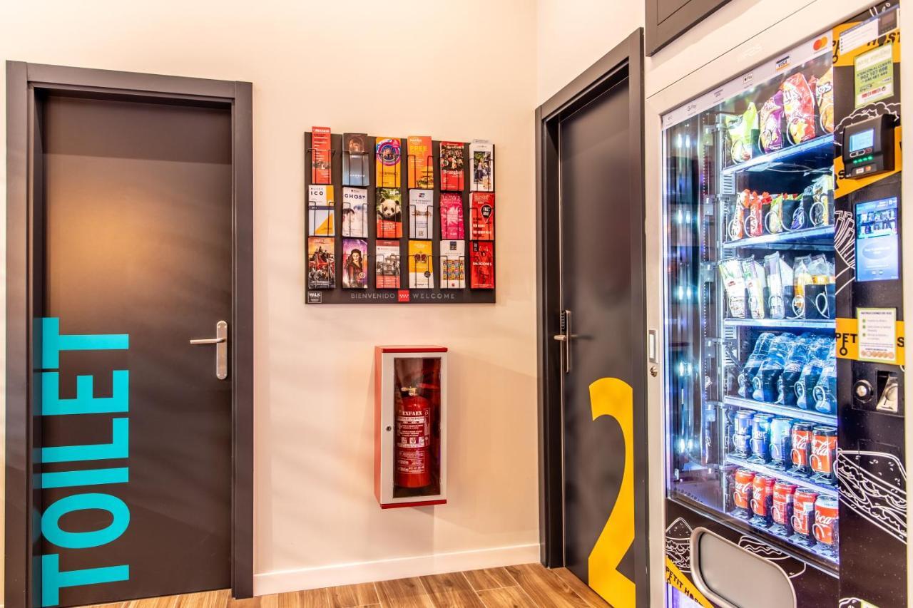 Petit Hostel La Latina (Adults Only) مدريد المظهر الخارجي الصورة