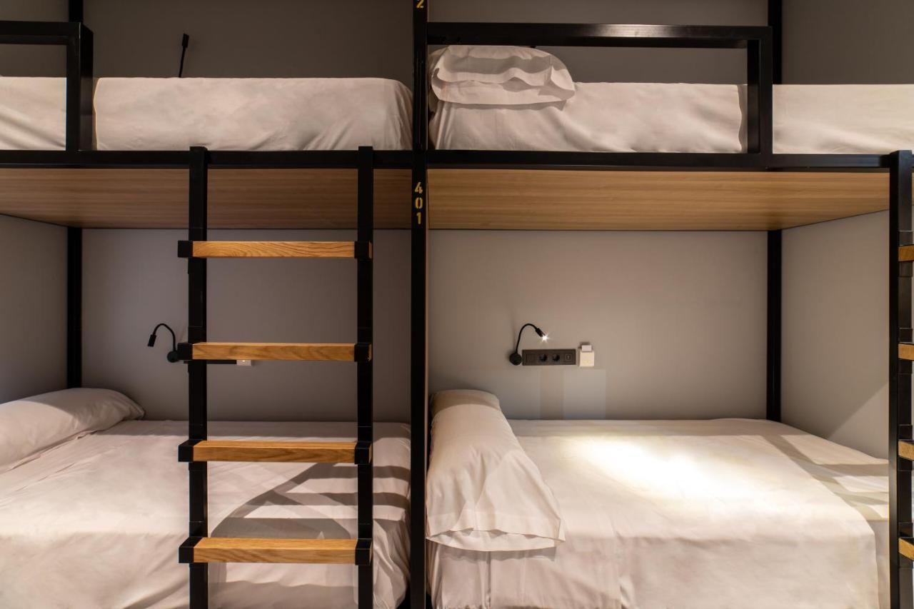 Petit Hostel La Latina (Adults Only) مدريد المظهر الخارجي الصورة
